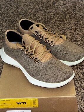 Allbirds Wool Dasher 2 Mizzles Womens Sz 11 Stony Beige Running Shoes Sneakers